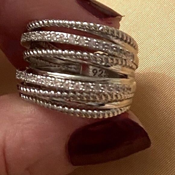 The Moderne Statement band ring in 925 and cubic zirconia - Picture 4 of 9
